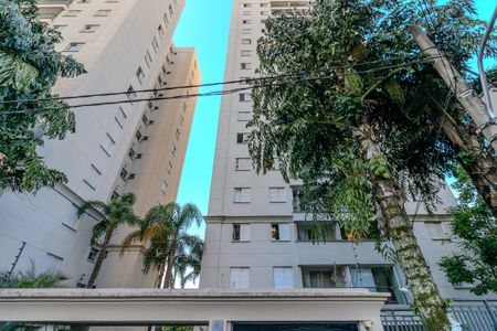 Apartamento para alugar com 70m², 3 quartos e 1 vaga