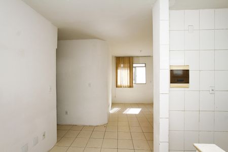 Sala de apartamento para alugar com 2 quartos, 108m² em Vila Amaral, Belo Horizonte