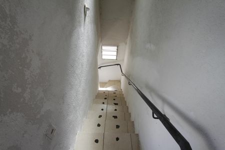 Apartamento para alugar com 108m², 2 quartos e 1 vagaEscada