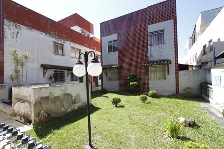 Apartamento para alugar com 108m², 2 quartos e 1 vagaÁrea comum