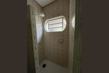 Banheiro de kitnet/studio para alugar com 1 quarto, 30m² em Jardim das Industrias, São José dos Campos