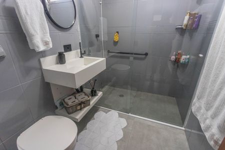Apartamento à venda com 72m², 2 quartos e 1 vagaBanheiro 