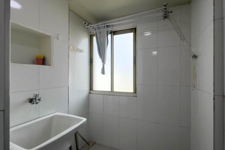 Apartamento para alugar com 63m², 2 quartos e 1 vagaCozinha e área de serviço 
