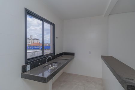 Apartamento à venda com 155m², 4 quartos e 2 vagas Apartamento à venda com 155m², 4 quartos e 2 vagasCozinha