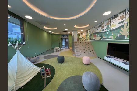 Apartamento à venda com 75m², 2 quartos e 1 vagaÁrea externa