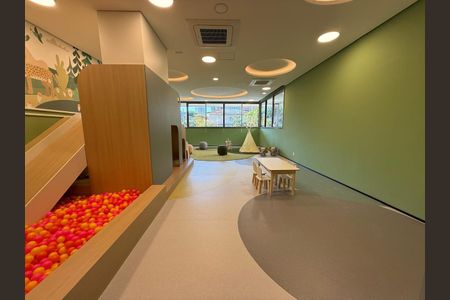 Apartamento à venda com 75m², 2 quartos e 1 vagaÁrea externa