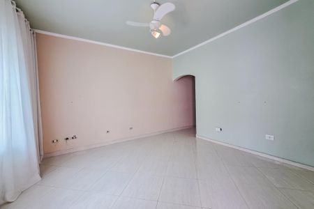 Casa à venda com 4 quartos, 198m² em Vila Camilópolis, Santo André