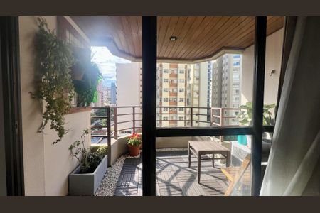 Apartamento à venda com 72m², 2 quartos e 1 vagaVaranda