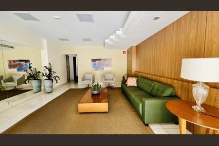 Apartamento à venda com 72m², 2 quartos e 1 vagaSala