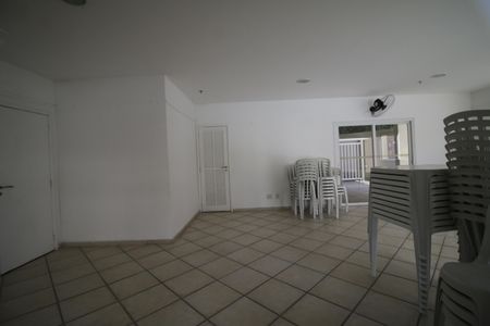Apartamento para alugar com 150m², 3 quartos e 3 vagasÁrea comum - Salão de festas