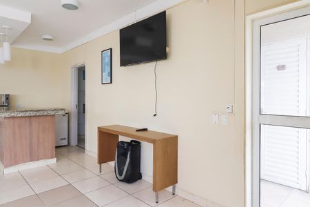 Apartamento para alugar com 43m², 2 quartos e 1 vagaÁrea comum - Salão de festas