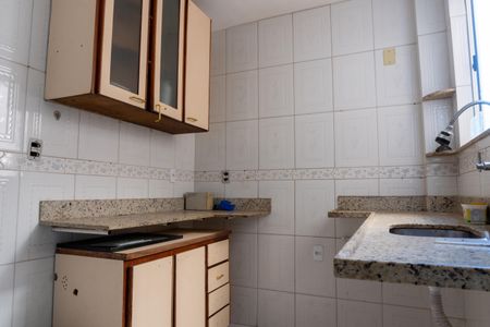 Apartamento para alugar com 81m², 3 quartos e sem vagaCozinha