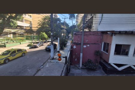 Apartamento para alugar com 81m², 3 quartos e sem vagaFachada