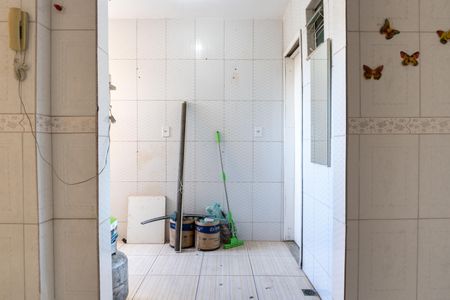 Apartamento para alugar com 81m², 3 quartos e sem vagaCozinha e Área de Serviço