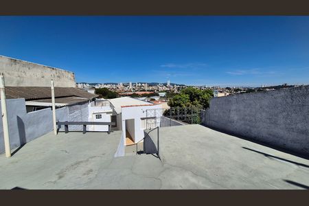 Casa à venda com 210m², 2 quartos e 2 vagas