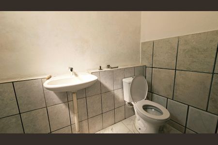 Casa à venda com 210m², 2 quartos e 2 vagas