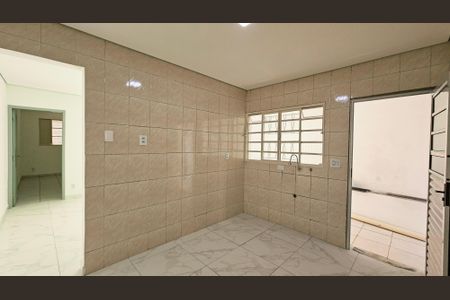 Casa à venda com 2 quartos, 210m² em Jardim Carlos Gomes, Jundiaí