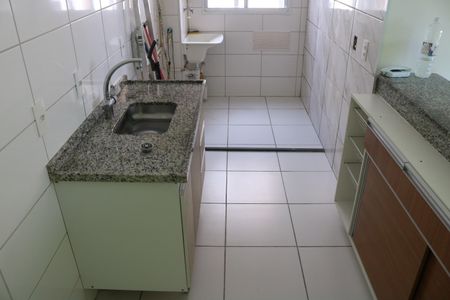 Apartamento à venda com 42m², 2 quartos e 1 vagaCozinha e Área de Serviço