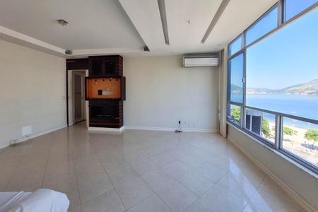 Sala de apartamento para alugar com 3 quartos, 136m² em Icaraí, Niterói