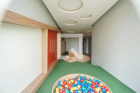 Apartamento à venda com 106m², 3 quartos e 2 vagas Apartamento à venda com 106m², 3 quartos e 2 vagasÁrea comum - Brinquedoteca
