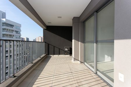 Apartamento à venda com 106m², 3 quartos e 2 vagas Apartamento à venda com 106m², 3 quartos e 2 vagasVaranda