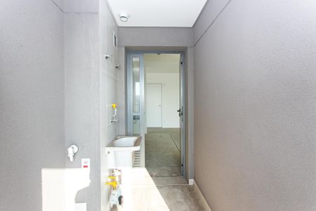 Apartamento à venda com 106m², 3 quartos e 2 vagas Apartamento à venda com 106m², 3 quartos e 2 vagasÁrea de Serviço
