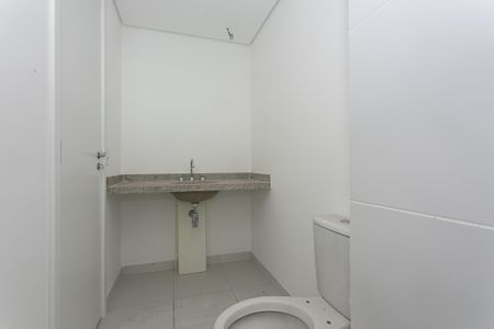 Apartamento à venda com 106m², 3 quartos e 2 vagas Apartamento à venda com 106m², 3 quartos e 2 vagasBanheiro da Suíte 2