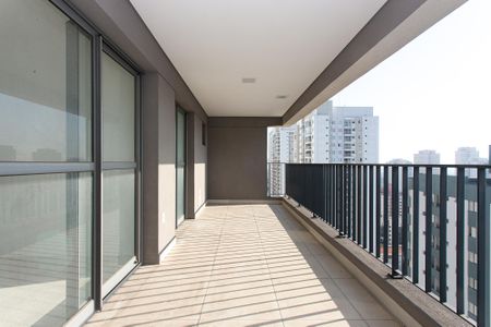 Apartamento à venda com 106m², 3 quartos e 2 vagas Apartamento à venda com 106m², 3 quartos e 2 vagasVaranda