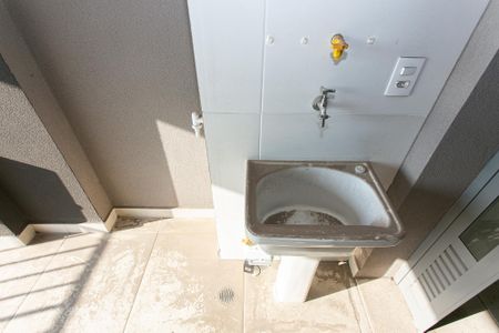 Apartamento à venda com 106m², 3 quartos e 2 vagas Apartamento à venda com 106m², 3 quartos e 2 vagasÁrea de Serviço