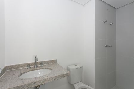 Apartamento à venda com 106m², 3 quartos e 2 vagas Apartamento à venda com 106m², 3 quartos e 2 vagasBanheiro da Suíte 3