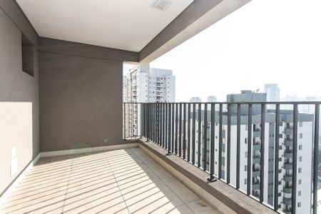 Apartamento à venda com 106m², 3 quartos e 2 vagas Apartamento à venda com 106m², 3 quartos e 2 vagasVaranda