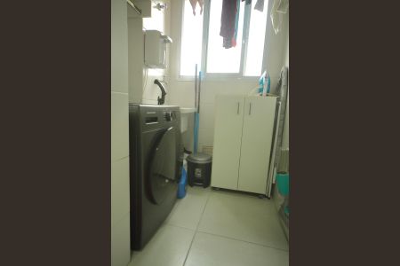 Apartamento para alugar com 60m², 2 quartos e 1 vagaÁrea de serviço 