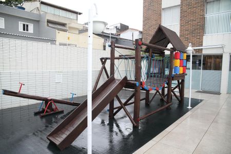 Apartamento para alugar com 60m², 2 quartos e 1 vagaÁrea comum - Playground