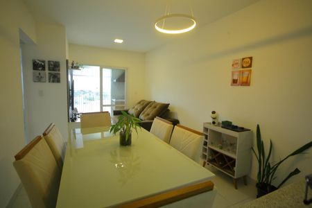 Apartamento para alugar com 60m², 2 quartos e 1 vagaSala