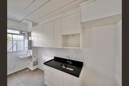 Apartamento à venda com 66m², 2 quartos e 1 vaga Apartamento à venda com 66m², 2 quartos e 1 vagaCozinha e Área de Serviço