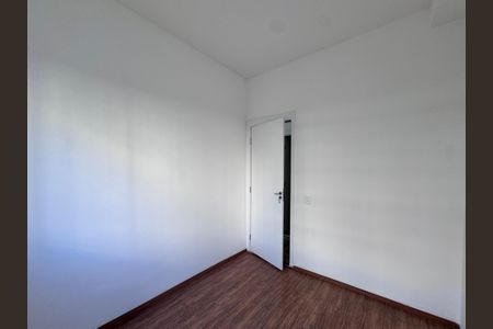 Apartamento para alugar com 66m², 2 quartos e 1 vagaQuarto