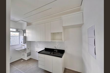 Apartamento à venda com 66m², 2 quartos e 1 vaga Apartamento à venda com 66m², 2 quartos e 1 vagaCozinha e Área de Serviço