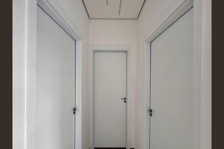 Apartamento à venda com 66m², 2 quartos e 1 vaga Apartamento à venda com 66m², 2 quartos e 1 vagaCorredor