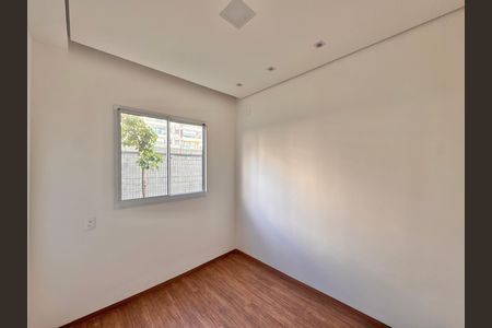 Apartamento à venda com 66m², 2 quartos e 1 vaga Apartamento à venda com 66m², 2 quartos e 1 vagaSuíte