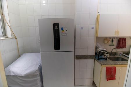 Casa de condomínio à venda com 47m², 1 quarto e sem vagaCozinha e Área de Serviço