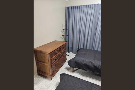 Casa para alugar com 280m², 3 quartos e 6 vagasQuarto