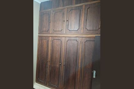 Casa para alugar com 280m², 3 quartos e 6 vagasQuarto