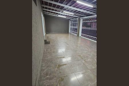 Casa para alugar com 280m², 3 quartos e 6 vagasÁrea externa