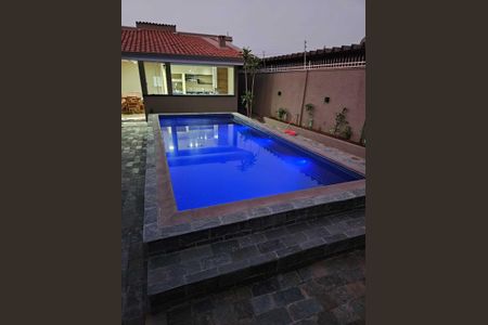 Casa para alugar com 280m², 3 quartos e 6 vagasPiscina