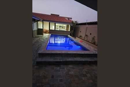 Casa para alugar com 280m², 3 quartos e 6 vagasPiscina