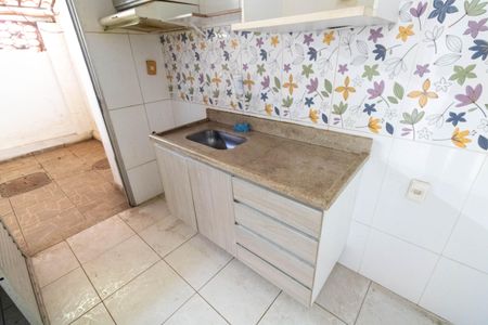 Casa de condomínio para alugar com 49m², 2 quartos e 1 vagaCozinha