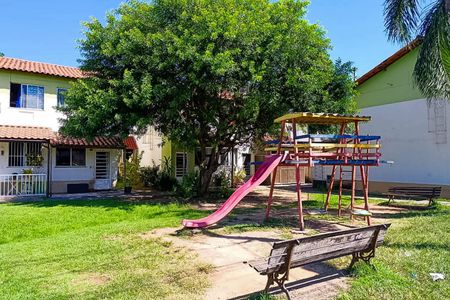 Casa de condomínio para alugar com 49m², 2 quartos e 1 vagaÁrea comum - Playground