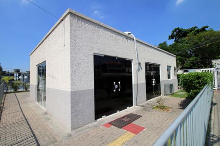 Apartamento para alugar com 41m², 2 quartos e 1 vagaÁrea comum - Piscina