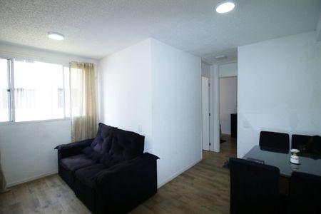 Sala de apartamento para alugar com 2 quartos, 41m² em Pavuna, Rio de Janeiro