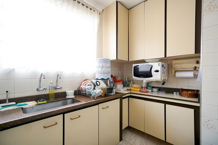 Copa e cozinha de casa à venda com 4 quartos, 241m² em Chácara Califórnia, São Paulo